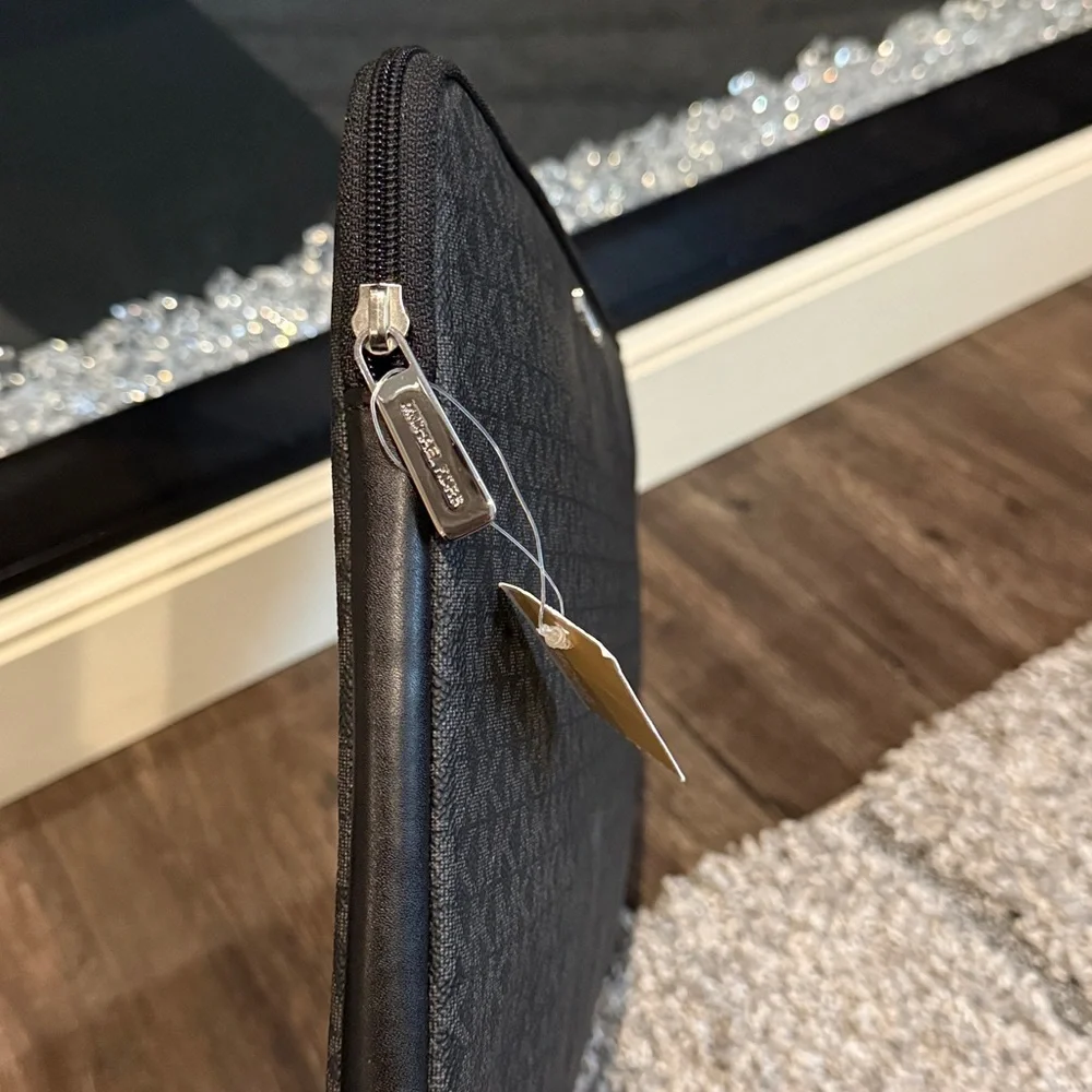 Michael Kors Connie Black & Gray Patterned Laptop Sleeve Bag